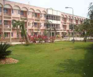 Sri Chandrasekharendra Saraswathi Viswa Mahavidyalaya