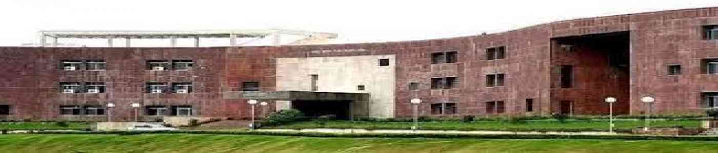 (TNMCM) Topiwala National Medical College