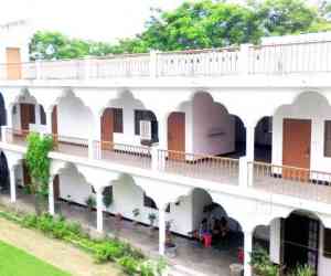 (MPC) Mumtaz PG College