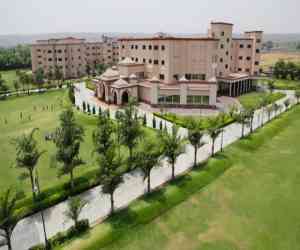 GD Goenka University