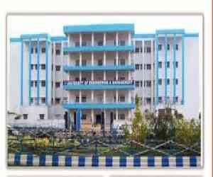 (UEM) University of Engineering & Management