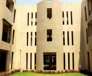 Swarnim Gujarat Sports University