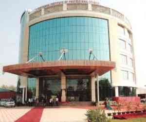 (VIPS) Vivekananda Institute of Professional Studies