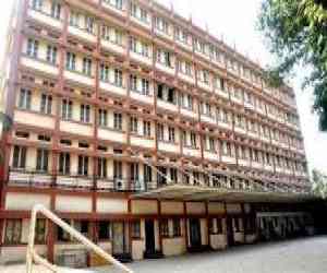 Valia College of Commerce and Arts